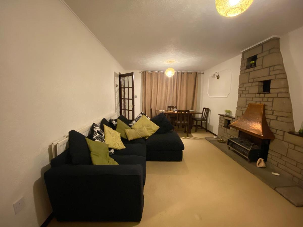 Serene 4Br In Harborne Close To Qe Hospital, Harborne Centre Birmingham Buitenkant foto