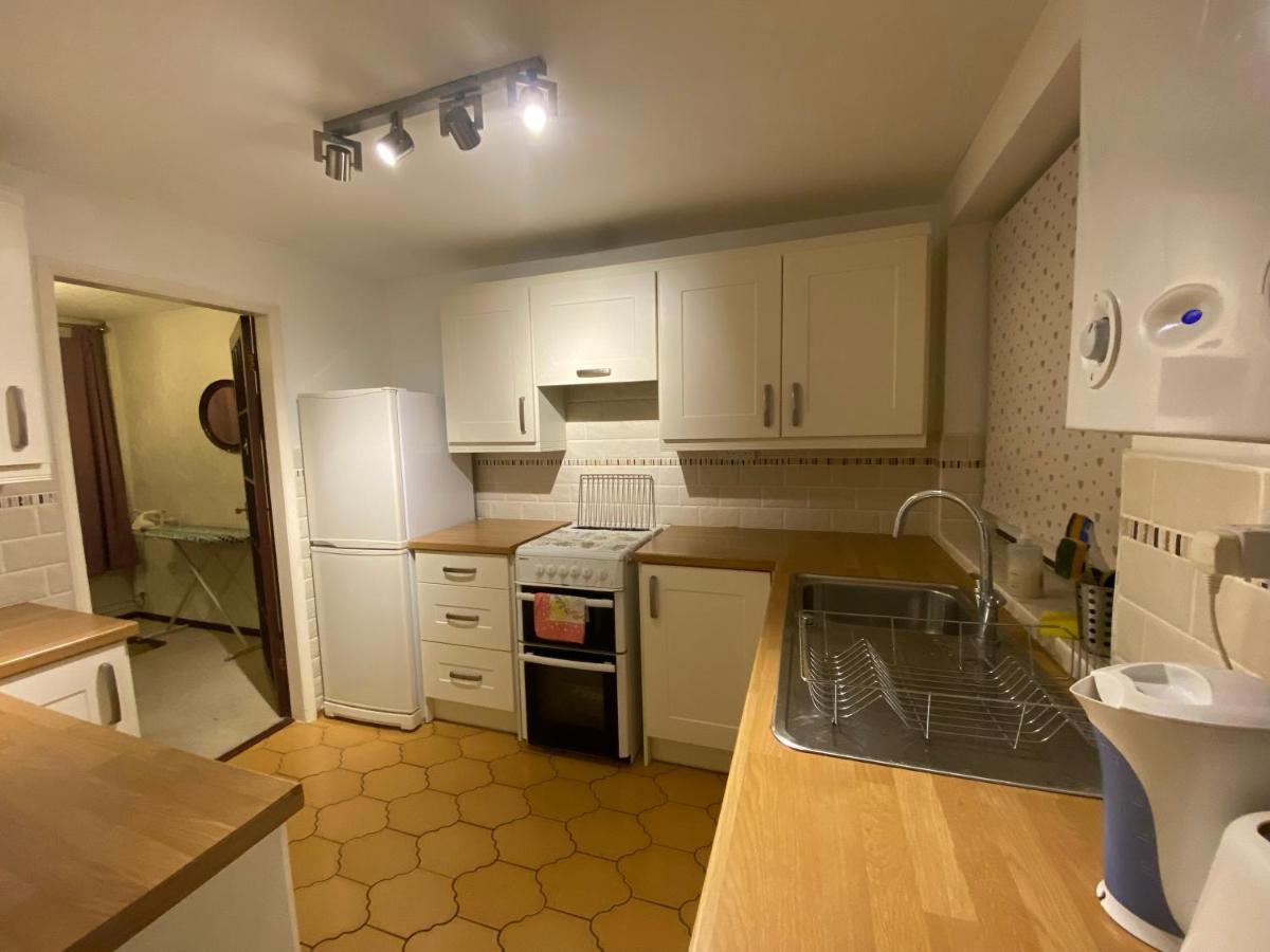Serene 4Br In Harborne Close To Qe Hospital, Harborne Centre Birmingham Buitenkant foto