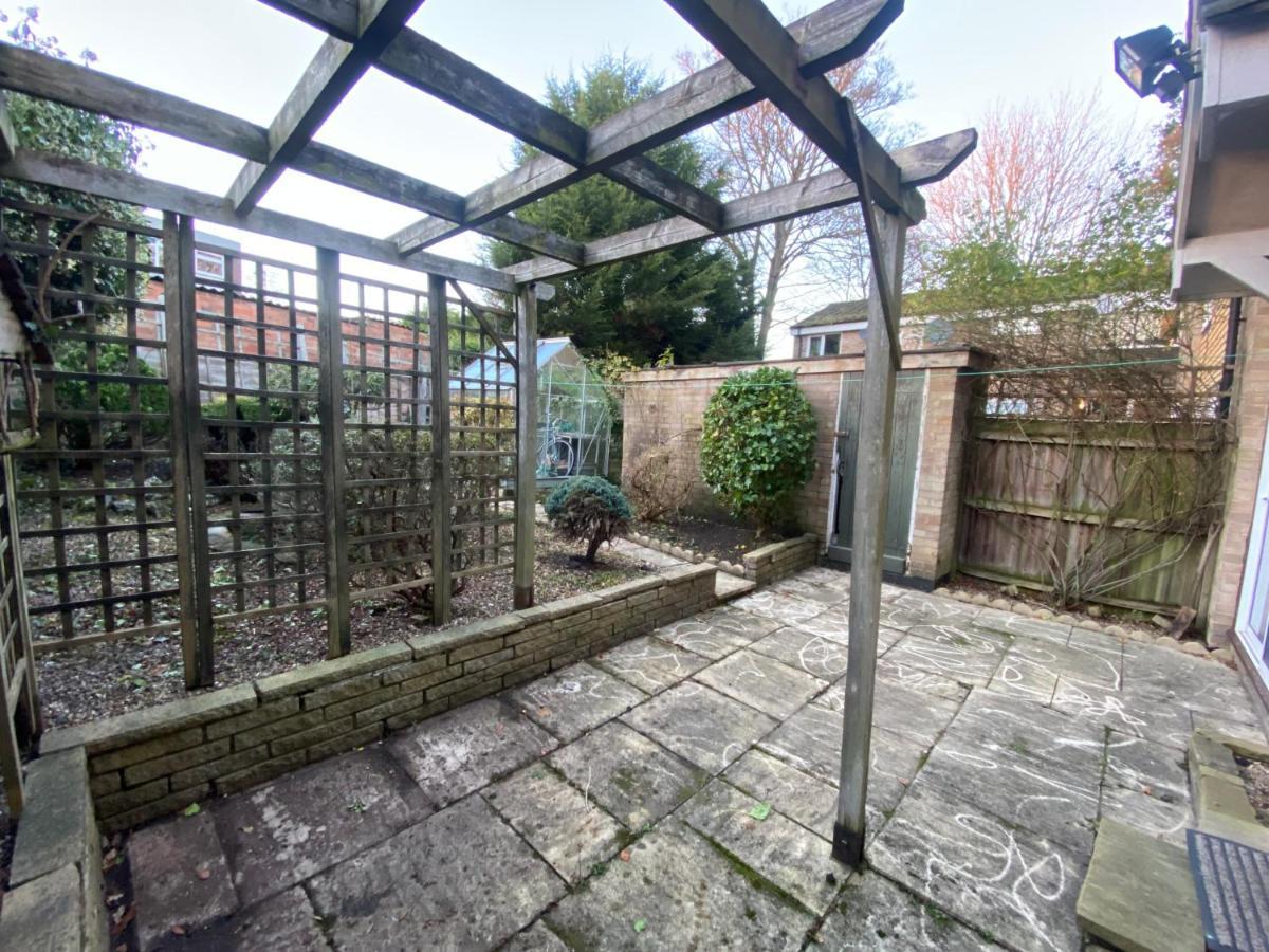 Serene 4Br In Harborne Close To Qe Hospital, Harborne Centre Birmingham Buitenkant foto