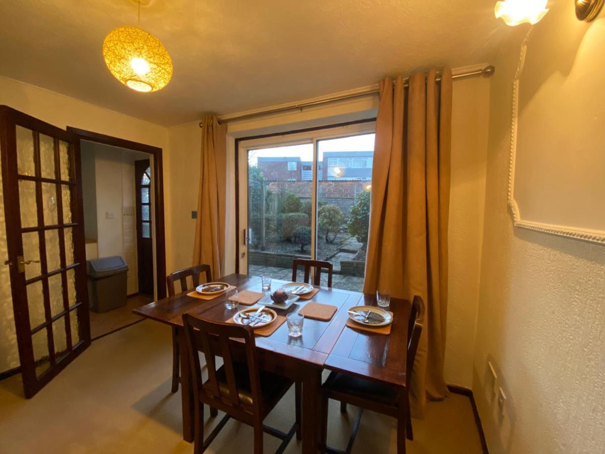 Serene 4Br In Harborne Close To Qe Hospital, Harborne Centre Birmingham Buitenkant foto
