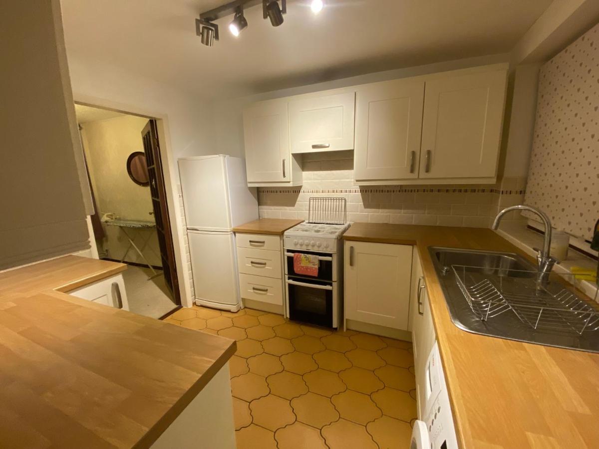 Serene 4Br In Harborne Close To Qe Hospital, Harborne Centre Birmingham Buitenkant foto