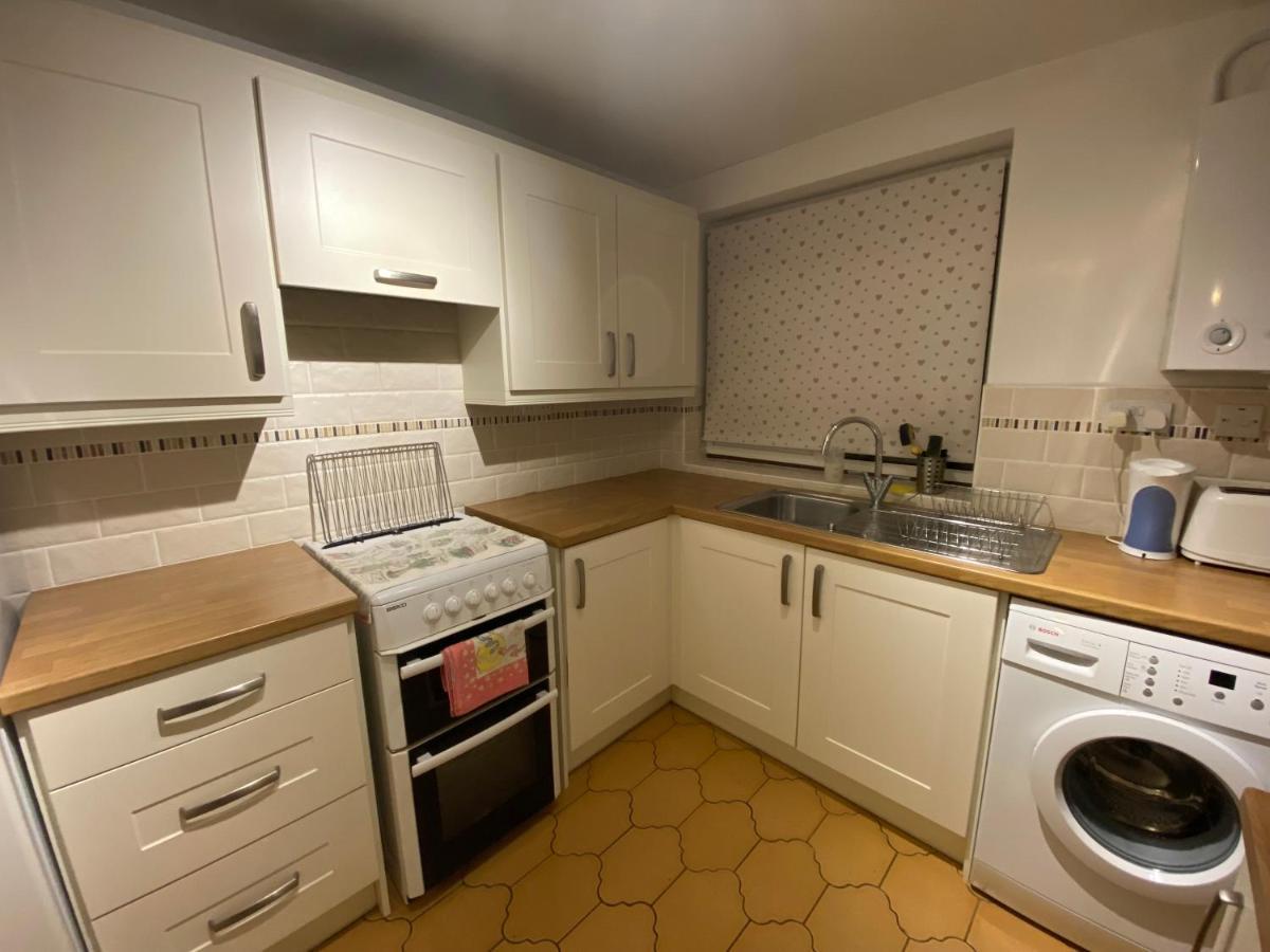 Serene 4Br In Harborne Close To Qe Hospital, Harborne Centre Birmingham Buitenkant foto